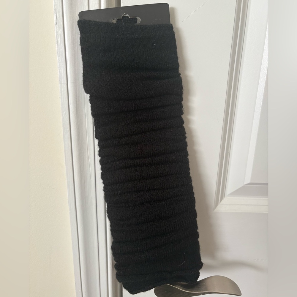 Joe Boxer Black Knit Leg Warmers - Picture 4 of 4